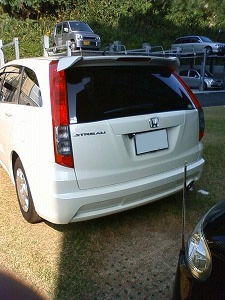 �X�g���[��