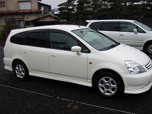 �X�g���[��