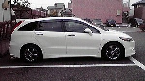 �X�g���[��