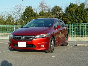 �X�g���[��