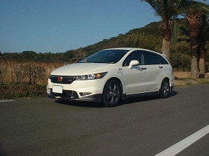 �X�g���[��