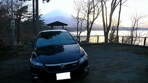 �X�g���[��