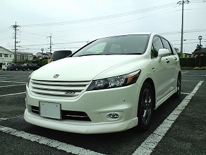 �X�g���[��