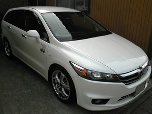 �X�g���[��