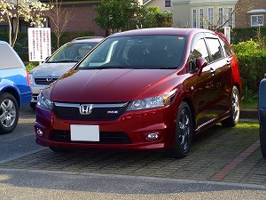 �X�g���[��