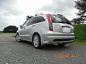 �X�g���[��