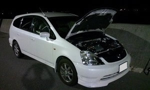 �X�g���[��