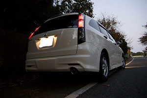 �X�g���[��