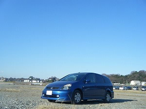 �X�g���[��