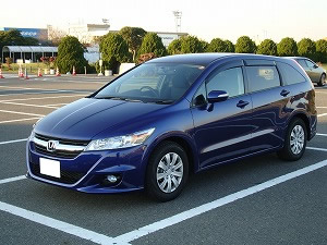 �X�g���[��