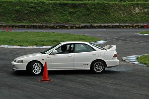 �C���e�O��TYPE R