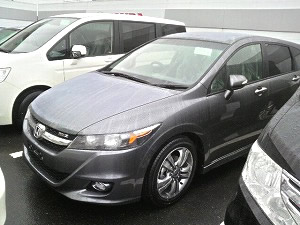 �X�g���[��