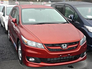 �X�g���[��