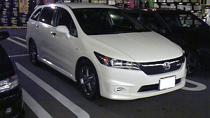 �X�g���[��