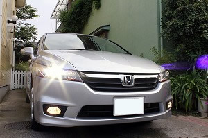 �X�g���[��