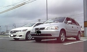 �X�g���[��