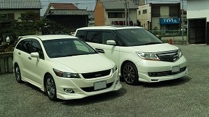 �X�g���[��