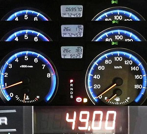 �X�g���[��