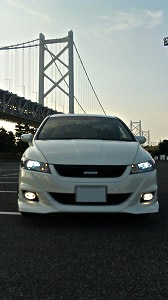 �X�g���[��