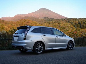 �X�g���[��