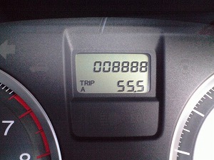 �X�g���[��