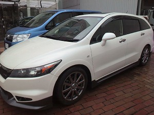 �X�g���[��