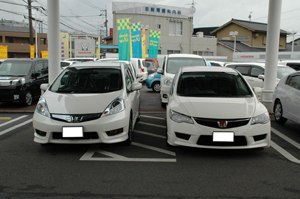 フィット シャトル