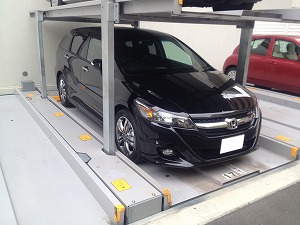 �X�g���[��