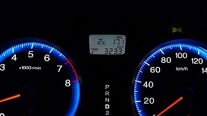 �X�g���[��