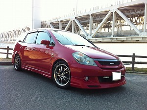 �X�g���[��