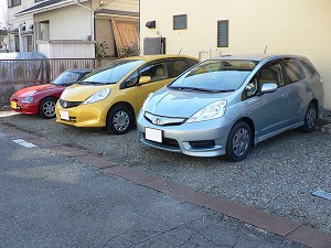 フィット シャトル