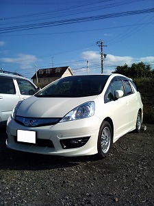 フィット シャトル