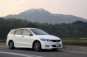 �X�g���[��