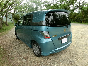 フリード スパイク