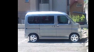 �o���X �z�r�I