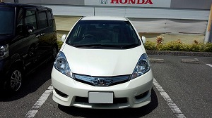 フィット シャトル