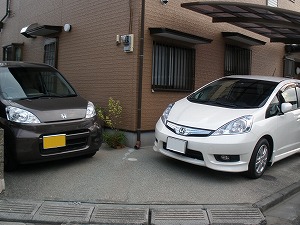 フィット シャトル
