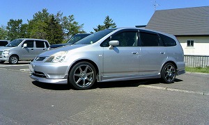 �X�g���[��