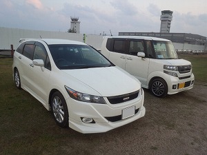 �X�g���[��