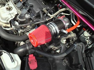 �X�g���[��