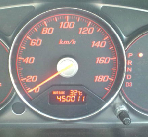 �X�g���[��