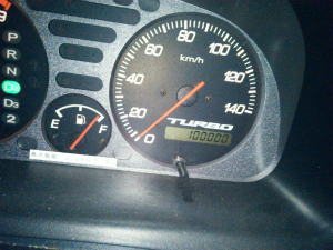 �o���X �z�r�I