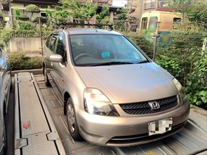 �X�g���[��