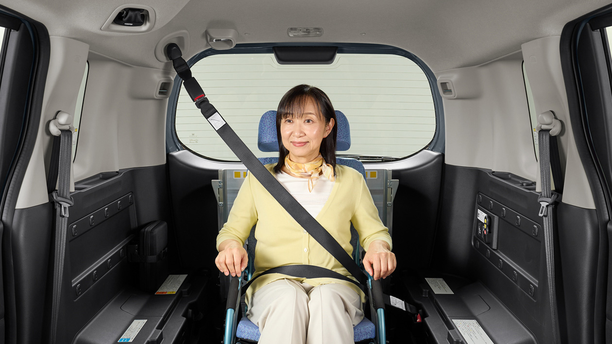 静かで頭上空間もひろびろ